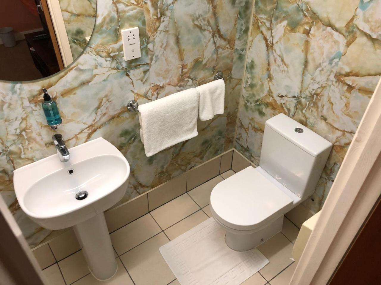 Grove End Otel Watford  Dış mekan fotoğraf