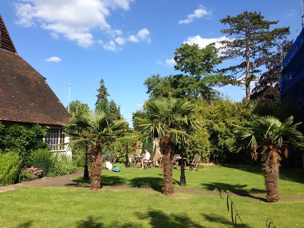 Grove End Otel Watford  Dış mekan fotoğraf